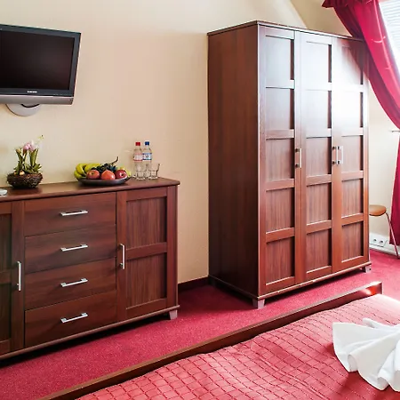 Mikon Eastgate - Centre 3*