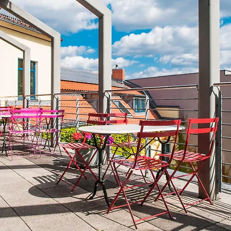 Mikon Eastgate - Centre