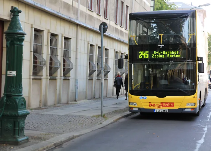 Mikon Eastgate - Centre Hotel