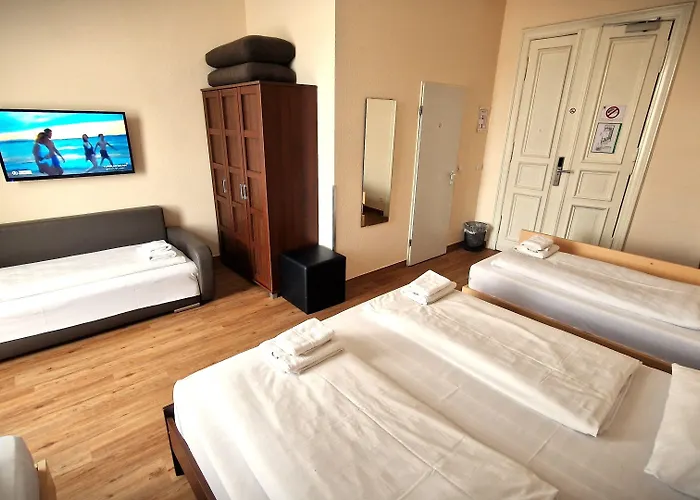 Mikon Eastgate - Centre Hotel 3*