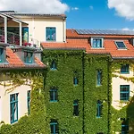 Mikon Eastgate - Centre Otel 3*