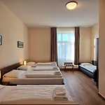 Mikon Eastgate - Centre 3*