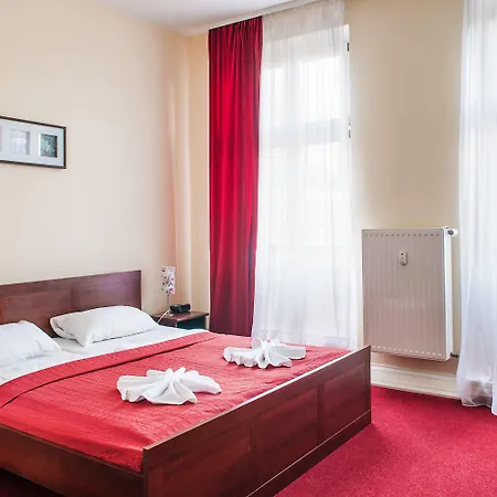 Mikon Eastgate - Centre Hotel 3*