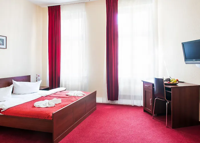 Mikon Eastgate - Centre 3*