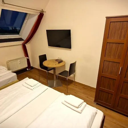 Mikon Eastgate - Centre 3*