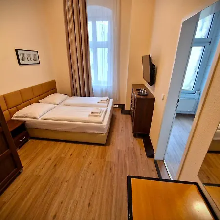 Hotel Mikon Eastgate - Centre Berlin