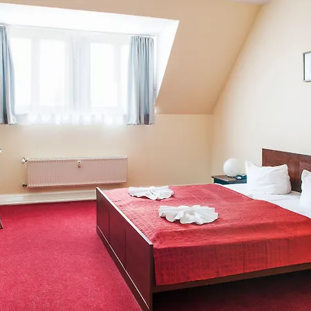 Mikon Eastgate - Centre 3*