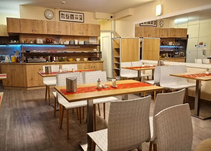 Mikon Eastgate - Centre فندق